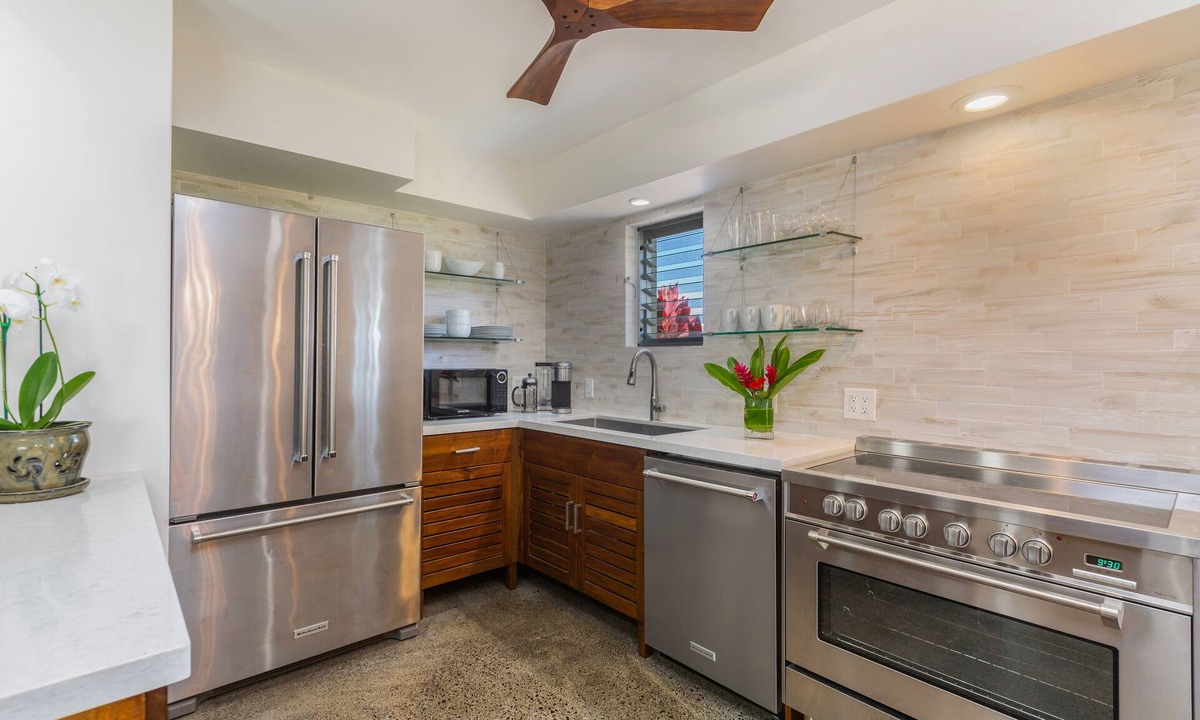 Princeville Condo | 299 night May special. Air Conditioned Luxury Island Retreat. Newly Remodeled.