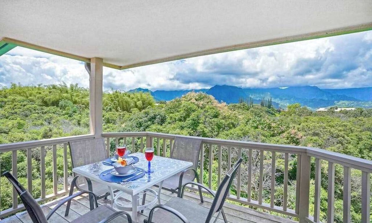 Princeville Villa | August Sale! Comfortable Kauai Villa with Beach Moments Away