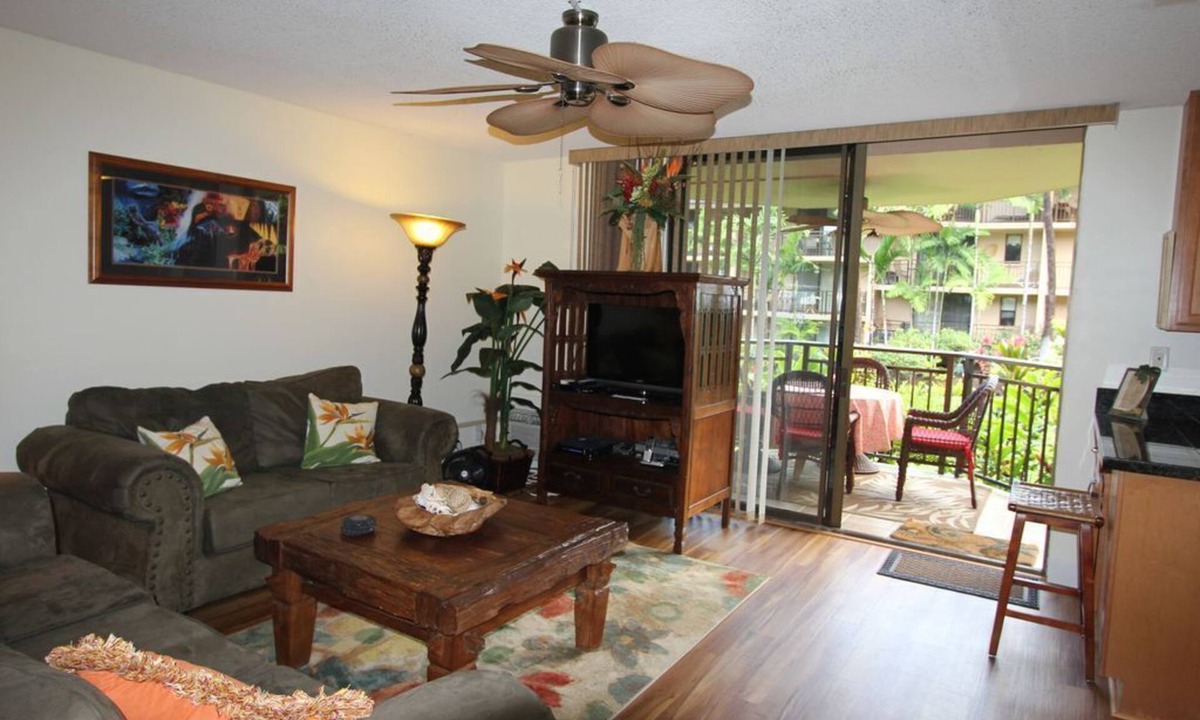 Kailua-Kona Condo | Awesome Ocean Views From Ground Floor, A/C, Recent Remodel, WI-FI