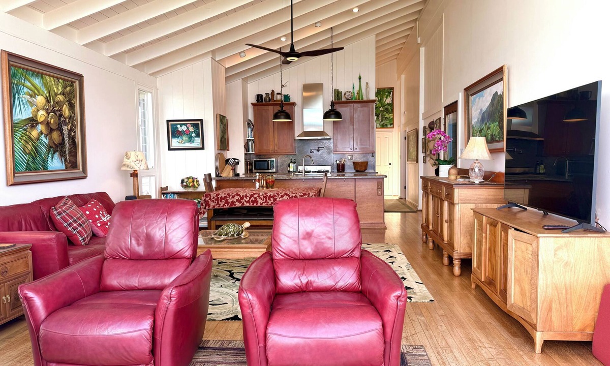 Mokuleia House | BEACH FRONT ESTATE SANDY BEACH Heated Saline Pool/SPA 360 Views: Please Inquire