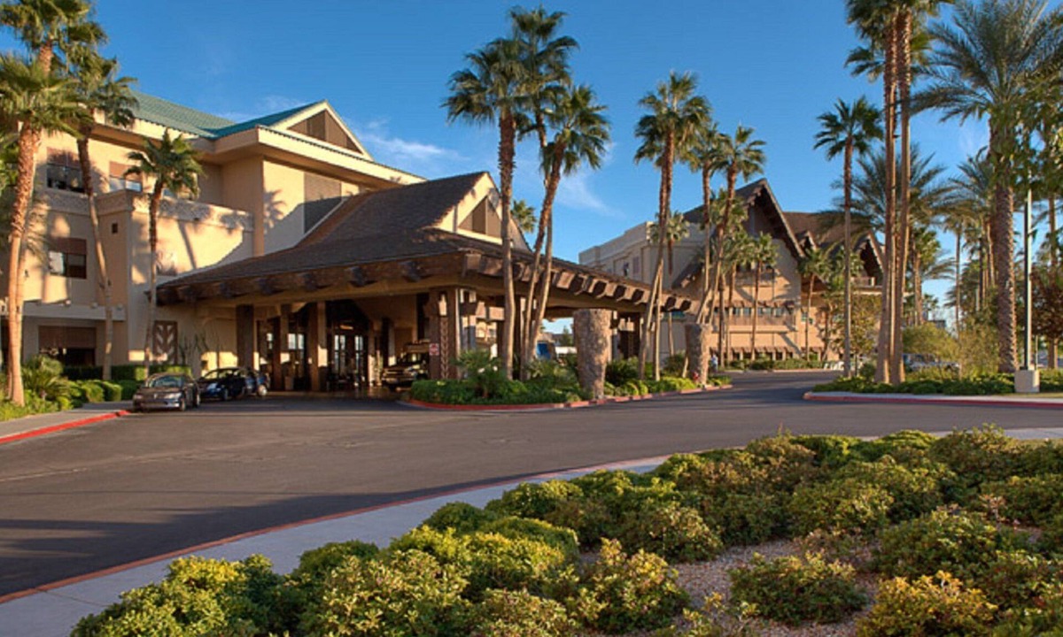 Las Vegas Resort | Beautiful 1 BR Bora Bora Suite. ALL RESORT FEES & TAXES INCLUDED IN PRICE!