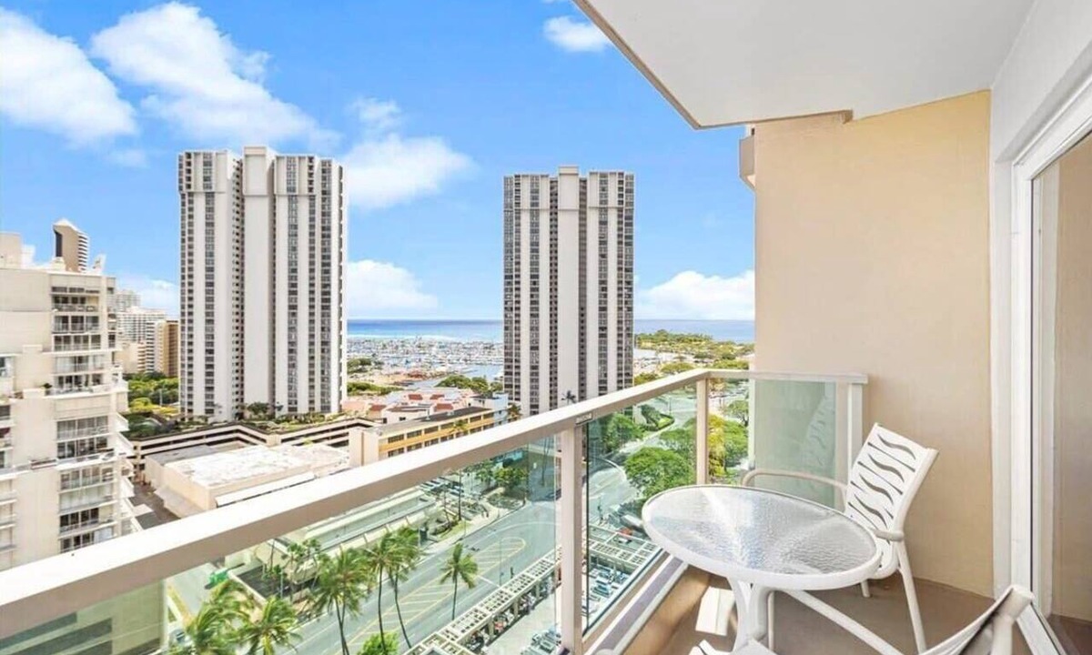 Ala Moana Apartment | Beautiful Studio at Ala Moana 1330 HONOLULU