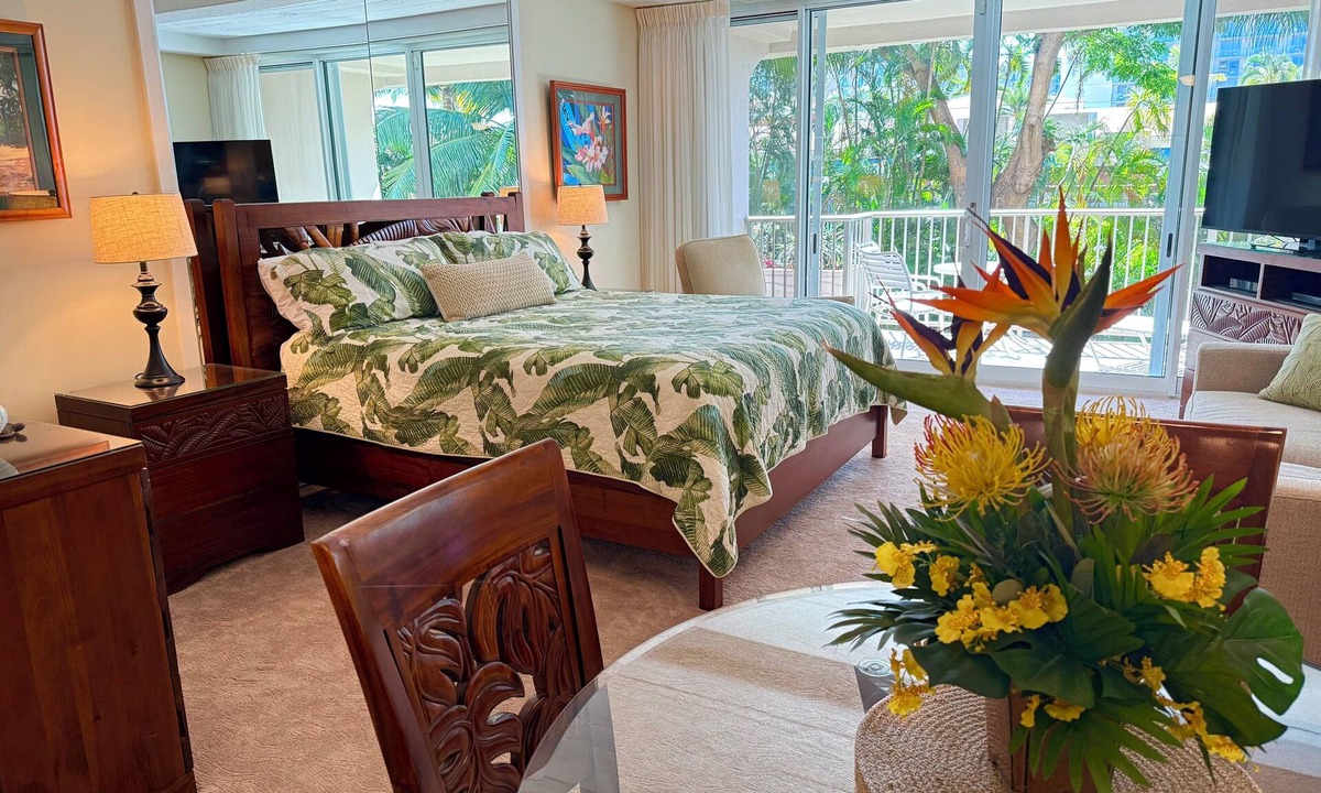 Kaanapali Condo | Beautifully Decorated Studio at The Whaler on Ka'anapali Beach