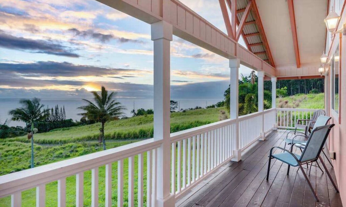 Ninole House | Breathe In Big Island Ocean Views from Your Lanai