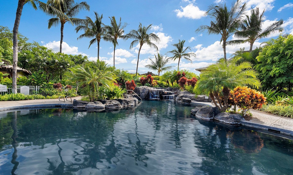 Kamuela Condo | 🏖️Easy Walk to the Beach | Golf Community | Concierge Included