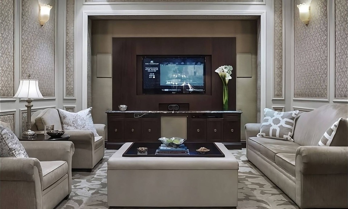 Las Vegas Strip House | Executive Wellness One Bedroom King Room at The Venetian Resort Las Vegas!
