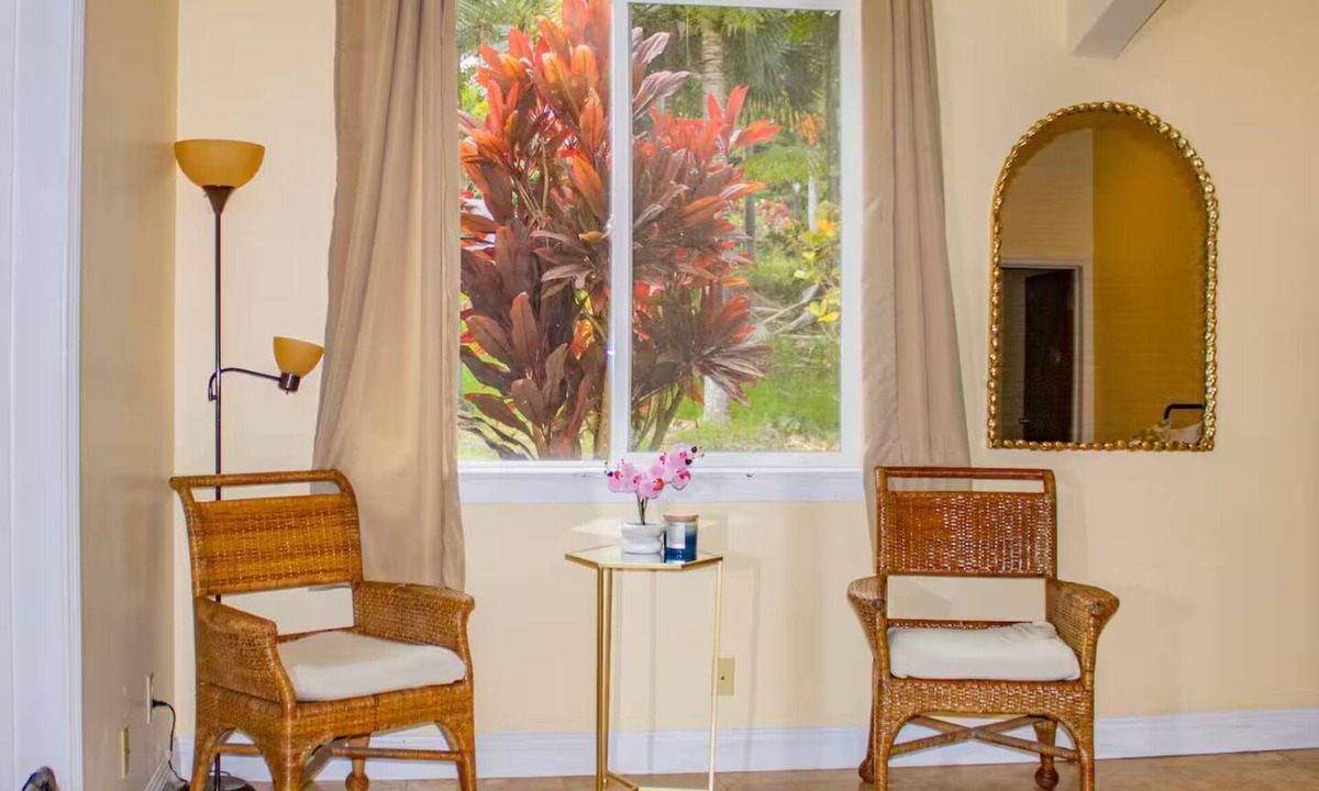Hakalau Apartment | Family Retreat Near Akaka Falls – Sleeps 7 & BBQ