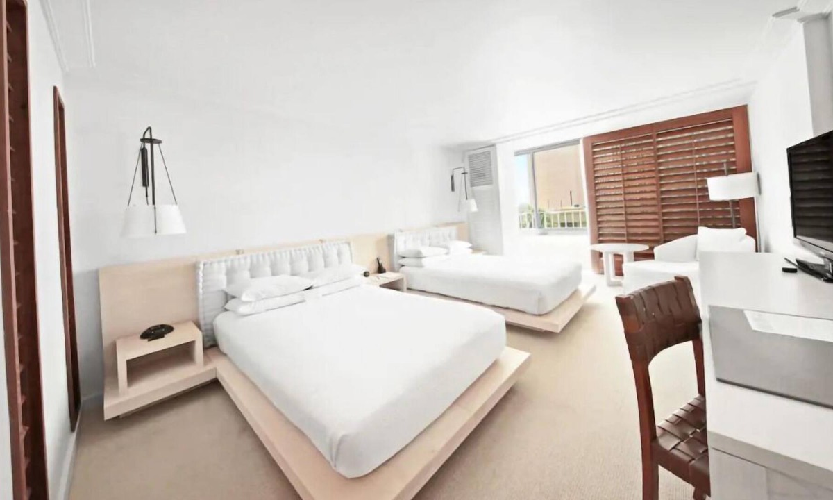Waikiki Resort | Gorgeous Island Escape! 3 Stunning Units, Pools, Mini-Market