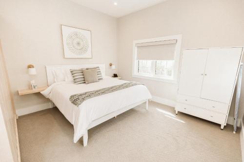 Ogunquit Hotel | Grasshopper Inn