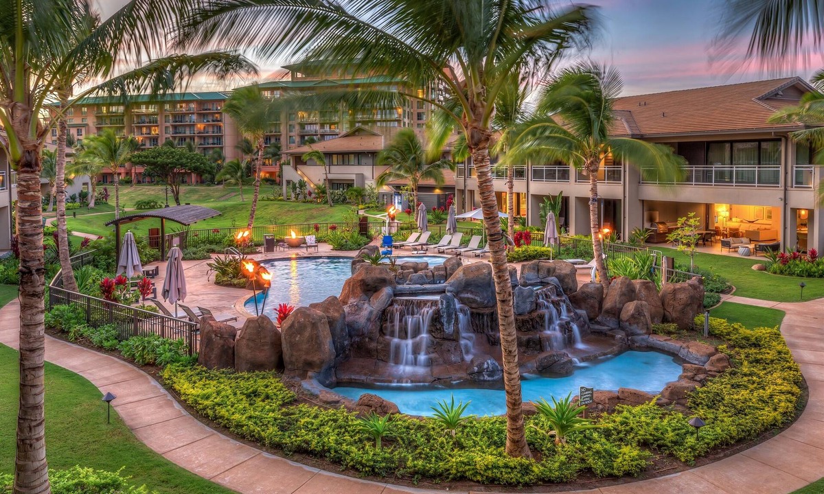 Kaanapali Villa | Honua Kai Resort: Luana Upper Villa 18D with pool view
