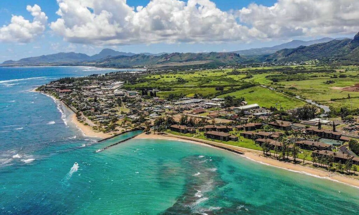 Kapaa Condo | Kapaa Condo with Shared Pool Just Steps from the Beach