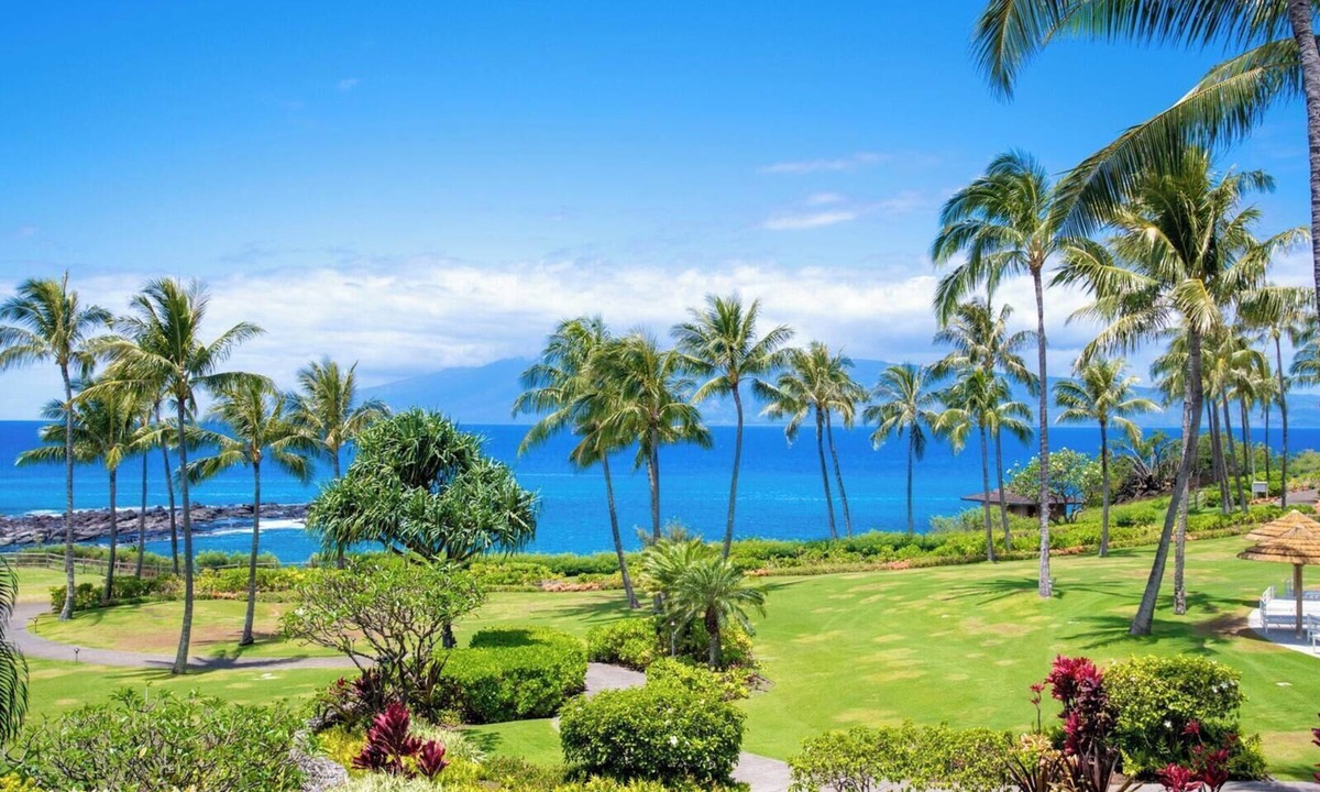Montage Kapalua Bay Condo | Kapalua Bay Resort | Ocean View 3 BR Sleeps 8 | Car Incl. w/6+ Nights | MON-1304 by KBM