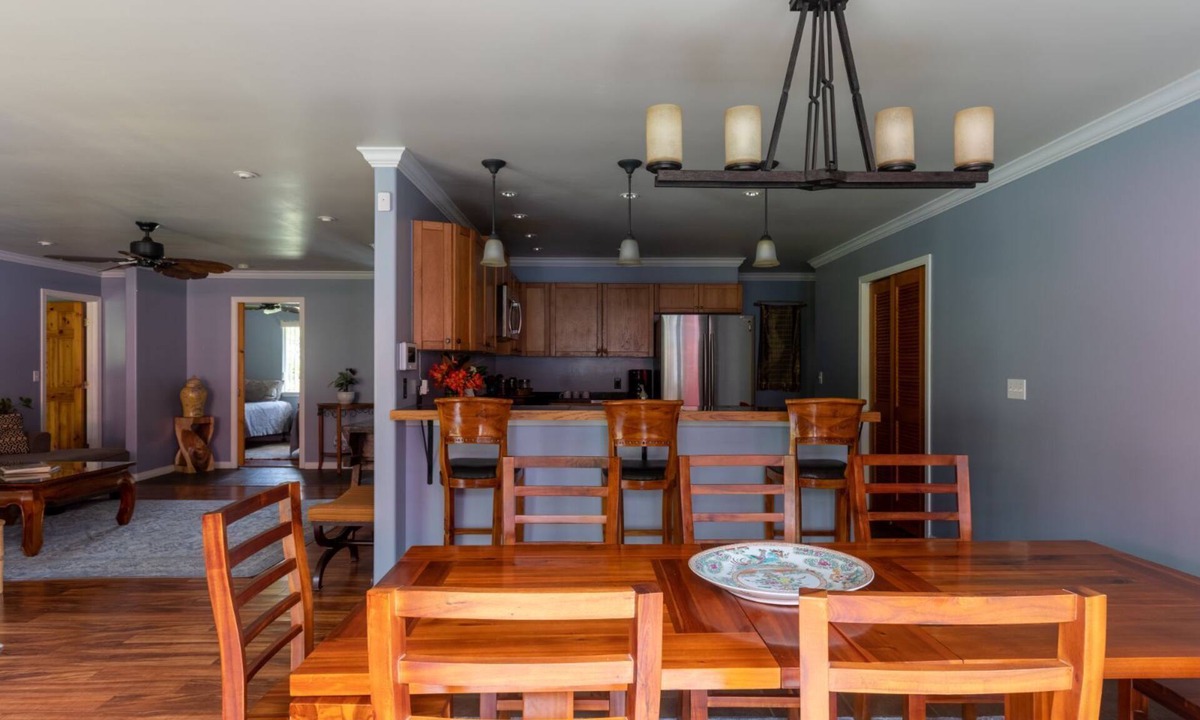 Volcano House | Lovely, Spacious Villa with HotTub, Outdoor Dining, Fire Pit