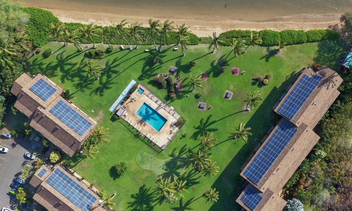 Kaunakakai Condo | Lush Molokai Island Oasis w/Pool + Private Beach!