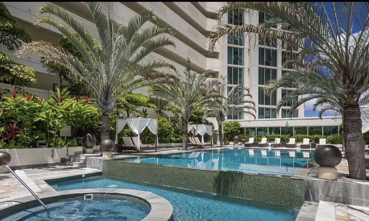 Waikiki Condo | Luxury modern condo in Waikiki