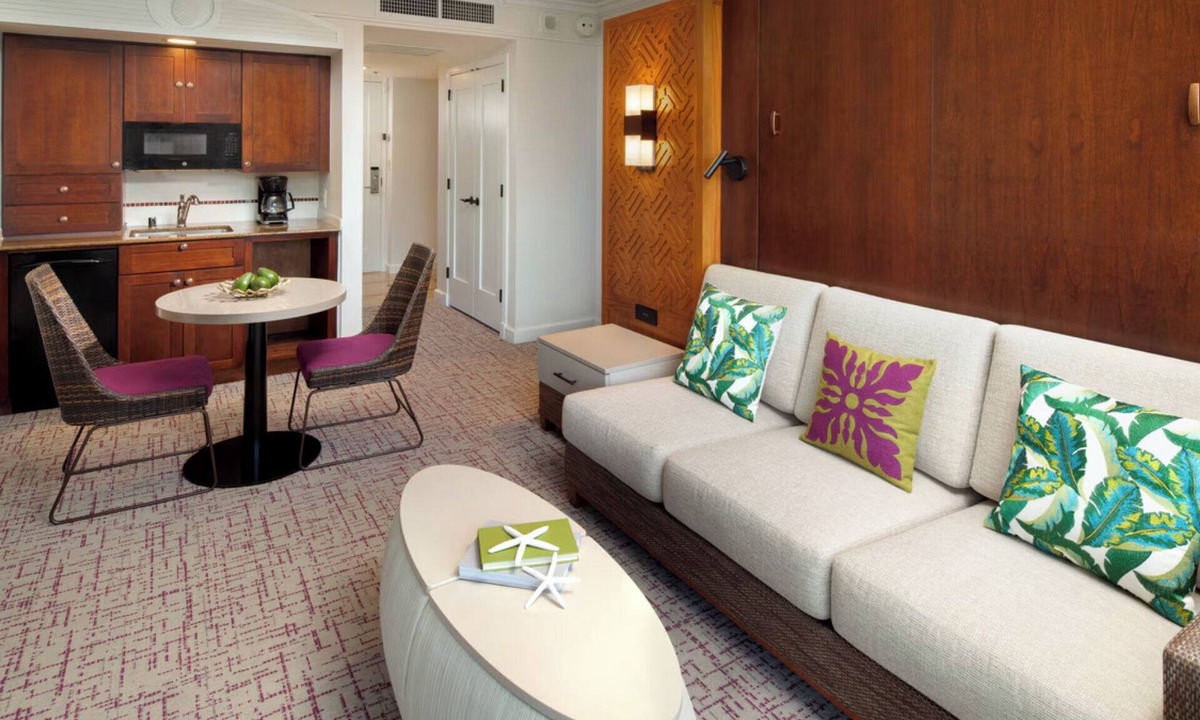 Lihue Resort | Marriott's Kauai Beach Club - Studio Parlor - Many Dates Available!