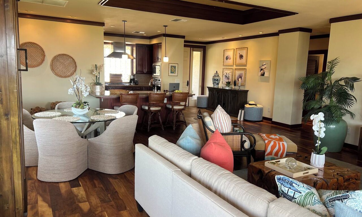 Kamuela Condo | Mauna Kea at Waiulaula D202 - Ocean View - Next to Pool - Year Round Sunsets