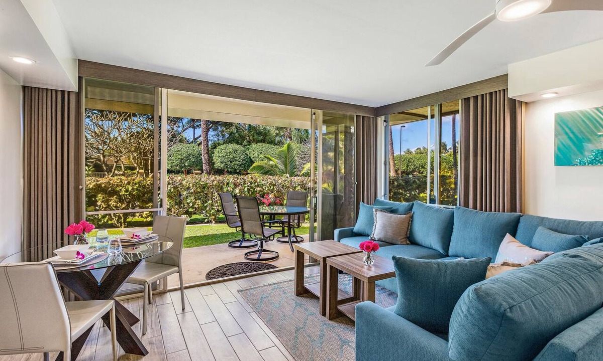Kaanapali Apartment | Ocean front Beach Resort Hale Nalu ~ ~