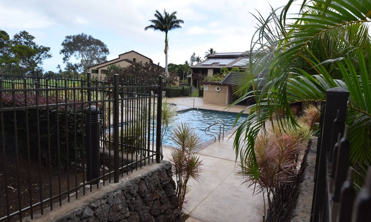 Francolin Place Condo | Ocean Views, Three Bedrooms, Heated Pool!