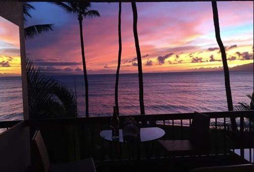 Honokowai Apartment | Oceanfront with Private Beach! Hale Mahina Beach Resort A206
