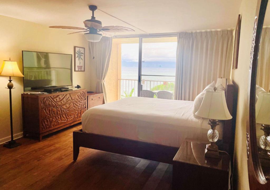 Kahana Apartment | Oceanview Condo at Royal Kahana Resort