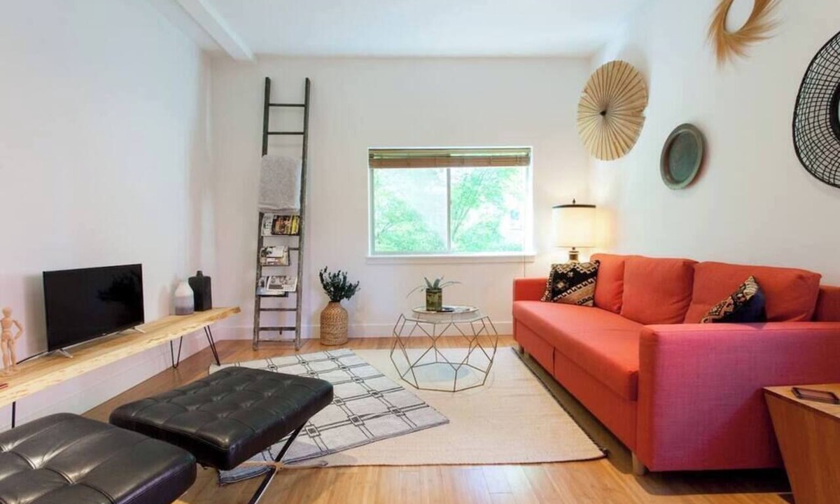 Alberta Apartment | ON Alberta Street: Private Loft w/Rooftop!