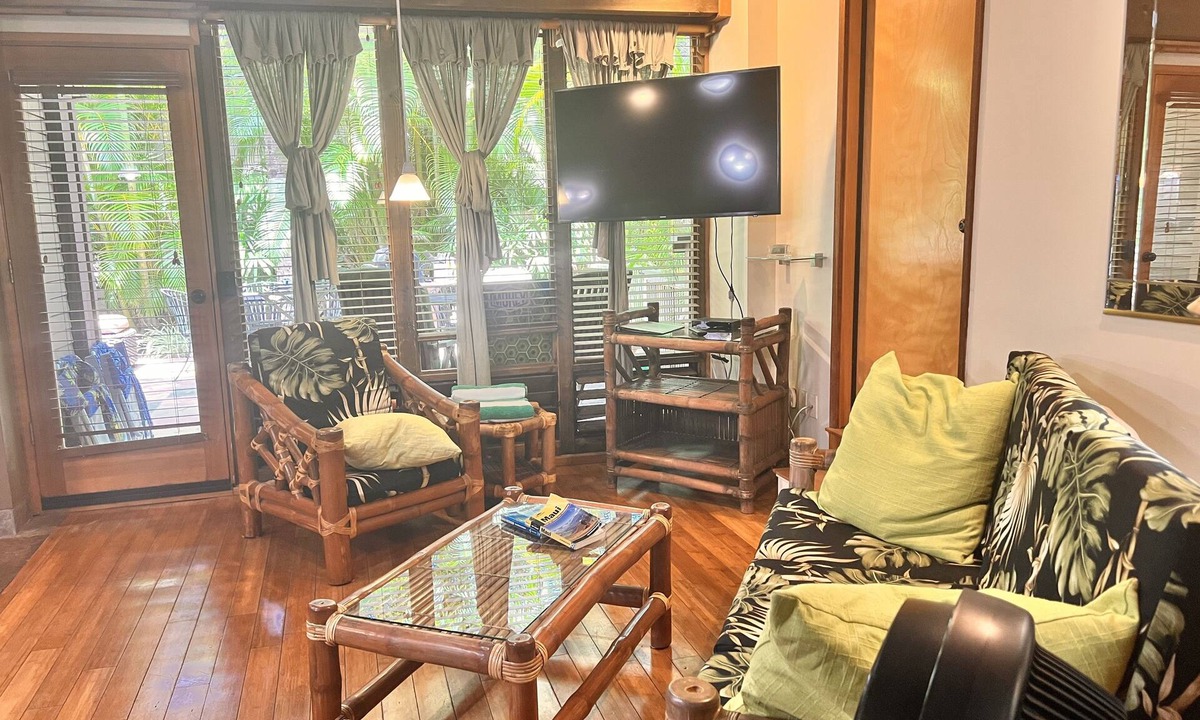 Kihei Bed & Breakfast | Papaya Suite