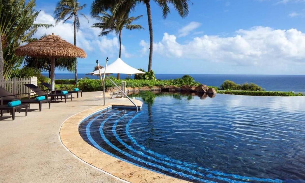 Princeville Resort | Princeville Resort 2 Bedroom Villa Sleeps 8