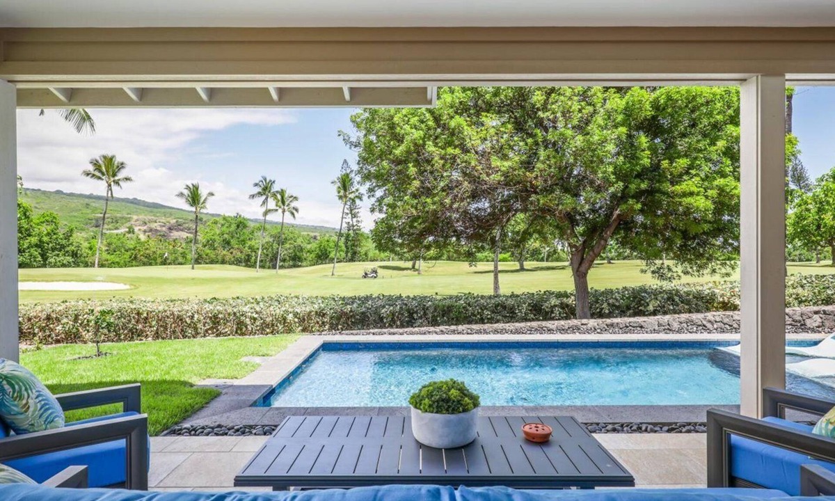 Keauhou House | 🏖️Private Pool + 2 Suites | Walk to Pickleball