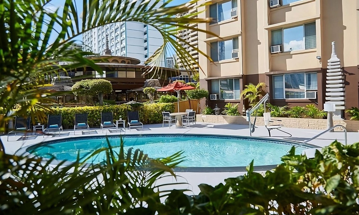 Ala Moana House | Studio Two Doubles with Kitchenette Room at Pagoda Hotel