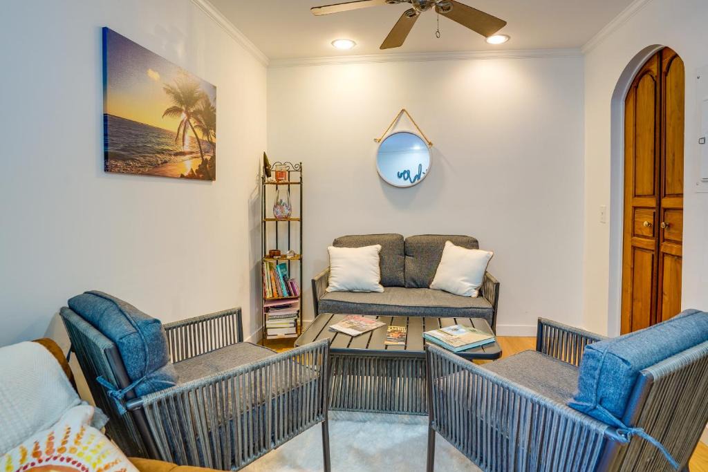 Waialua House | Surfer's Paradise: Waialua Condo Steps to Beach!