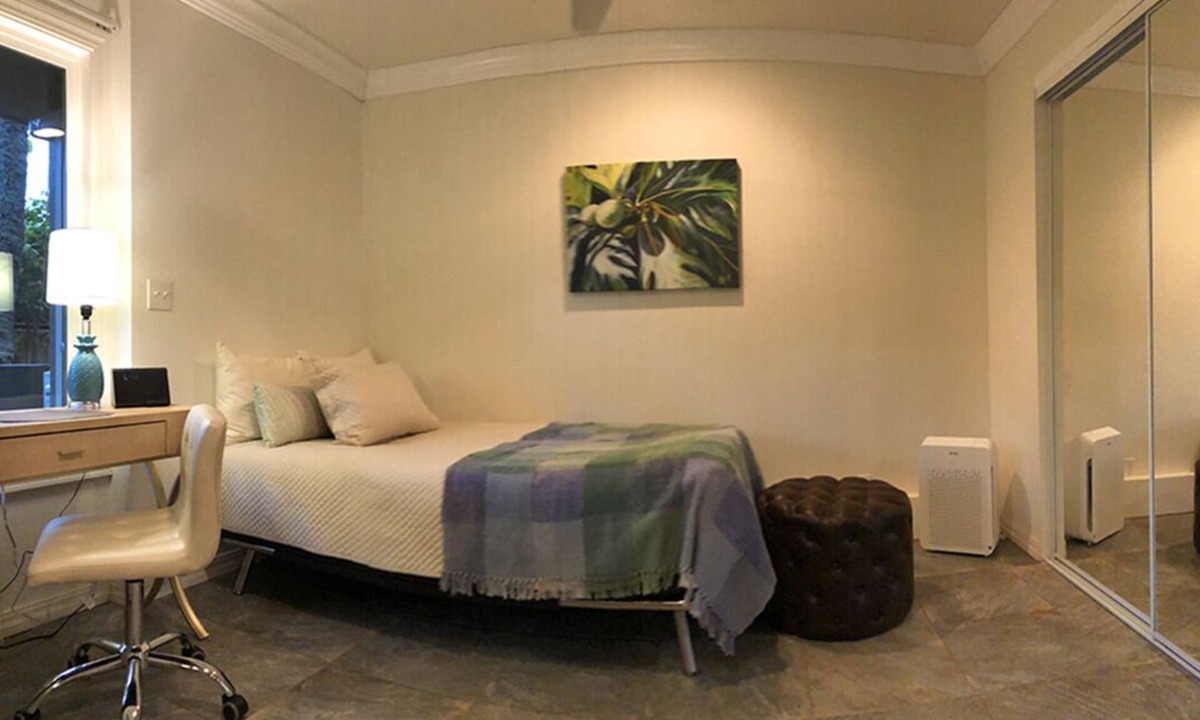Kapaa Condo | The Heart of Kapaa walking distance to the beach, groceries, and fine dining.