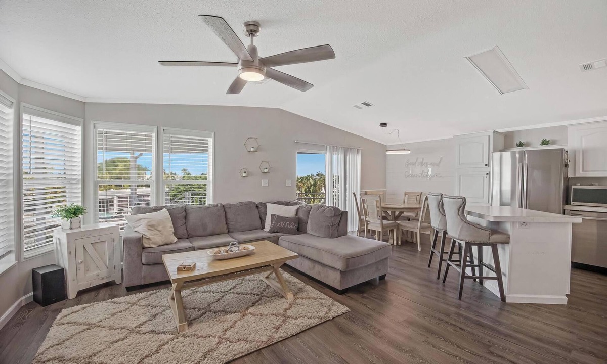 Cudjoe Key House | WATERFRONT Seaside Sanctuary in the Keys with 35' SEAWALL FOR YOUR BOAT!
