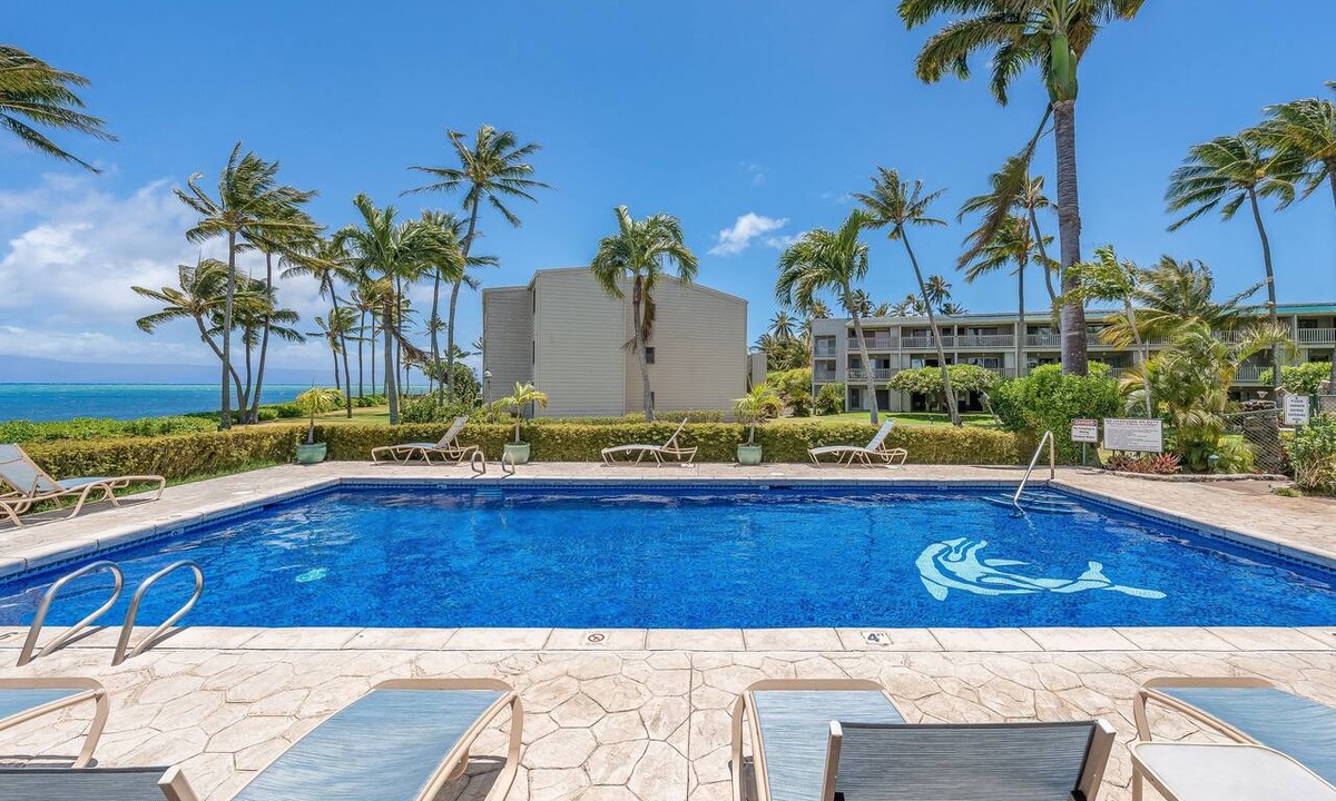 Ualapue Condo | Wavecrest C 214 Ocean View
