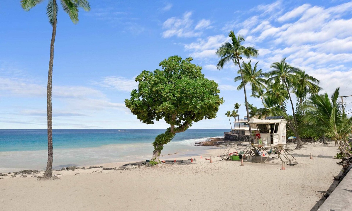 Kahaluu Bay Condo | White Sands Village #120