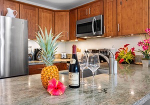 Alii Villas#127 DIRECT OCEANFRONT, GROUND FLOOR, 2 BEDROOMS, 2 BATHROOMS in Kailua Kona