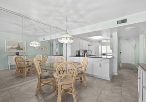 Gulf Coast/Direct Beachfront View - Steps to Sand & Sunset in Fort Myers Beach