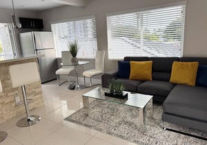 MODERN & LUXURY VACATION RENTAL 4 mins walk to the beach - AP4 in Pompano Beach