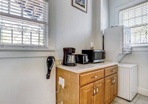 Perfect Starland 3 Bedroom, Heated Pool Access in Savannah
