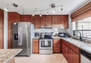 Wailea Ekolu #501 Panoramic Ocean View, Ground Floor, Wifi, A/C, Near Beach in Wailea