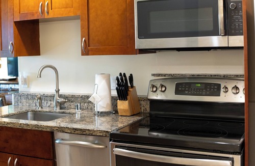 Princeville Hotel | #1 Best Value Resort on Kauai | 3 Relaxing Units, Full Kitchen, Swimming Pool!