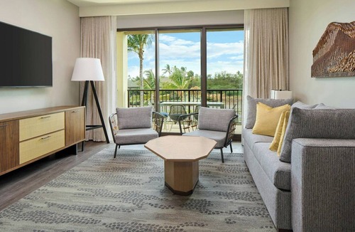Kihei Resort | 1BR Plus at Maui Bay Villas, Hilton Grand Vacations Club in Sunny Kihei