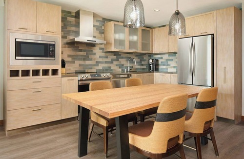 Kihei Resort | 1BR Plus at Maui Bay Villas, Hilton Grand Vacations Club in Sunny Kihei