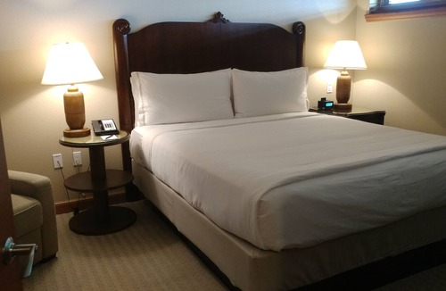 Kaanapali Resort | 2 bedroom Hyatt Residence Club - Middle Floors Ocean Front Luxury