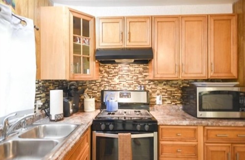 Montego Bay House | 3 BR Canal front with Kayaks available for your enjoyment
