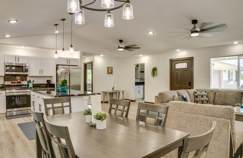 Keaau House | 3 Mi to Shipman Beach! Family Getaway w/Patio