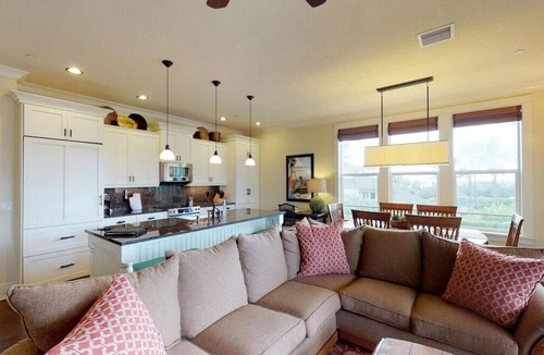 Poipu Villa | 3BR I Luxury Poolside Villa | Stunning Ocean View, Lanai