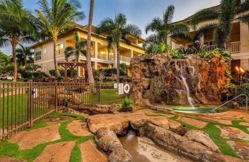 Poipu Villa | 3BR I Luxury Poolside Villa | Stunning Ocean View, Lanai