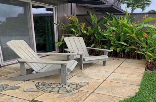 Punaluu House | 41 Turtle Hut