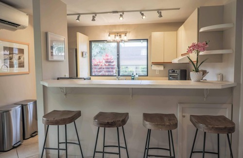 Historic Lahaina Front Street House | 75ft from the Ocean! Great Location! Puamana 24-4